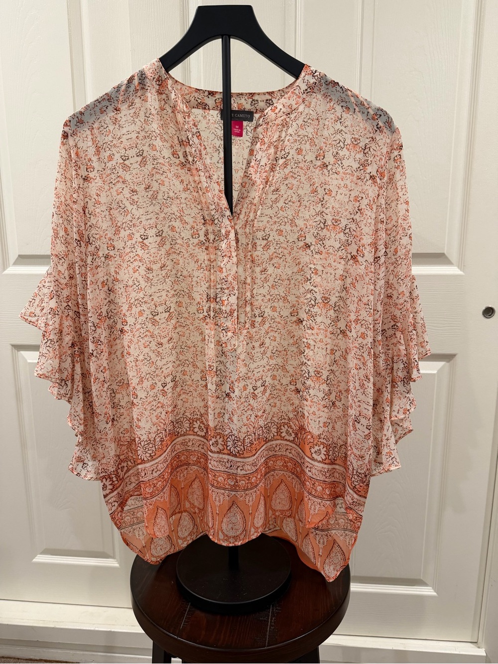 Vince Camuto flutter sleeve